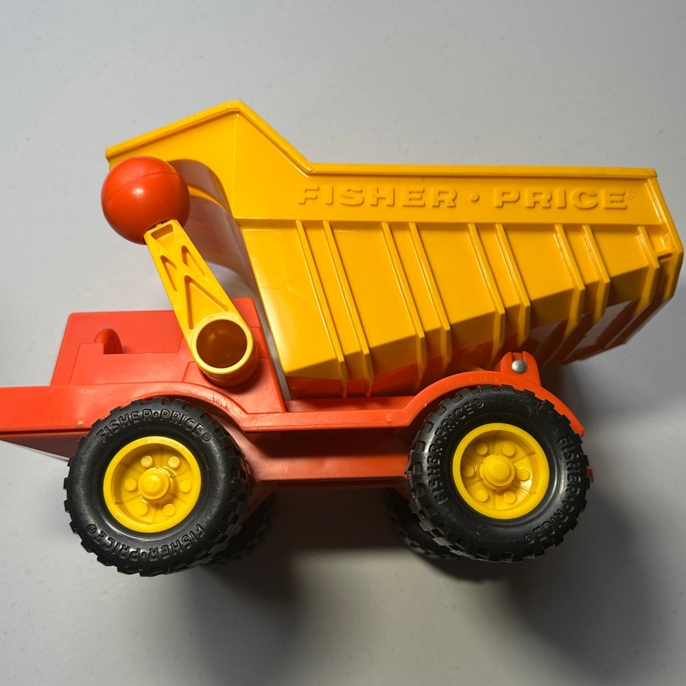 Vintage 1975 Fisher-Price Husky Helper Big Dump Truck Toy Model #302